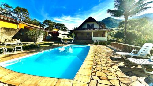 Sítio Piscina pertinho de Campos do Jordão 25 min