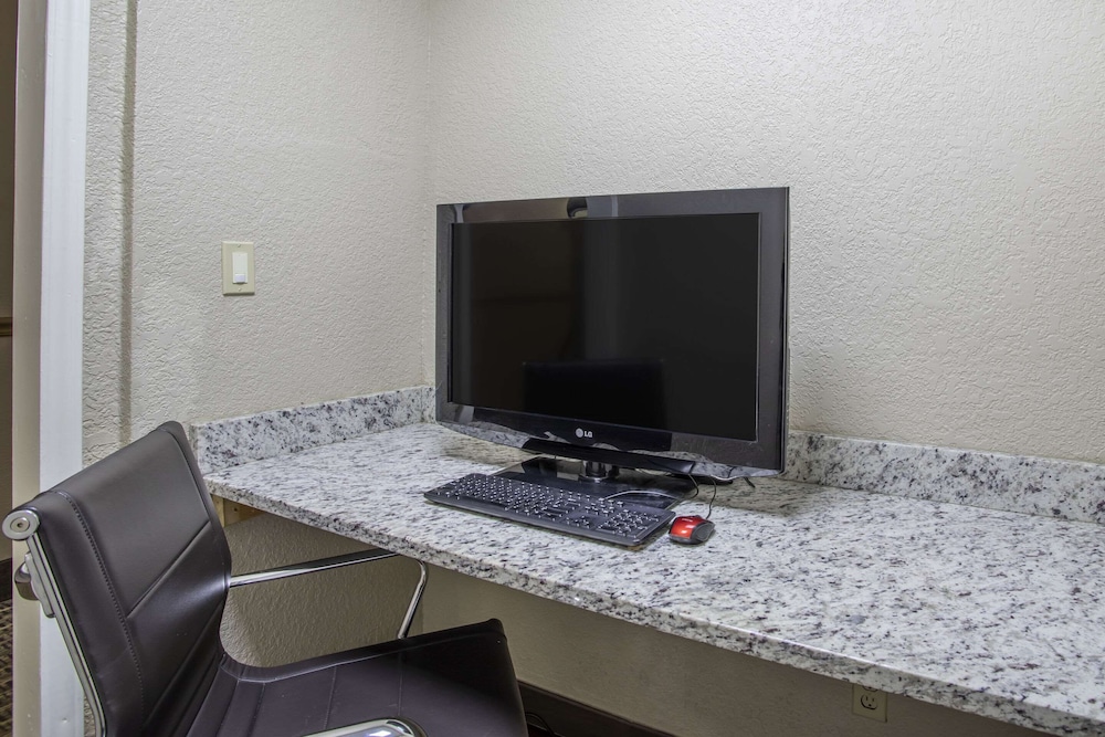 Comfort Inn Kingsport Southeast - photo 27