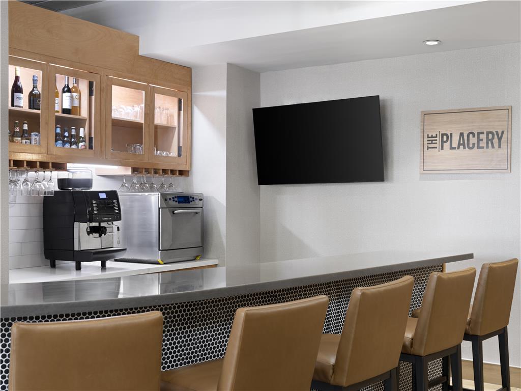 Hyatt Place Atlanta Alpharetta North Point Mall - photo 37