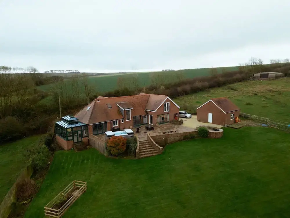 Luxury Langtoft Stud Sleeps 10 - last minute hotel in Driffield