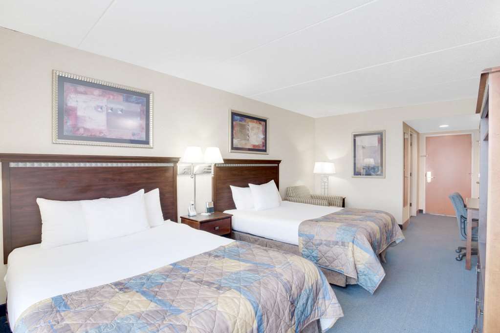 Wingate by Wyndham Bridgeport Clarksburg - photo 15