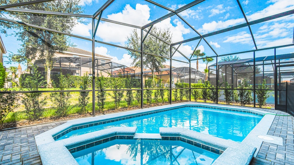 7BR Solterra Resort Newly Renovated Home w Pool - photo 28