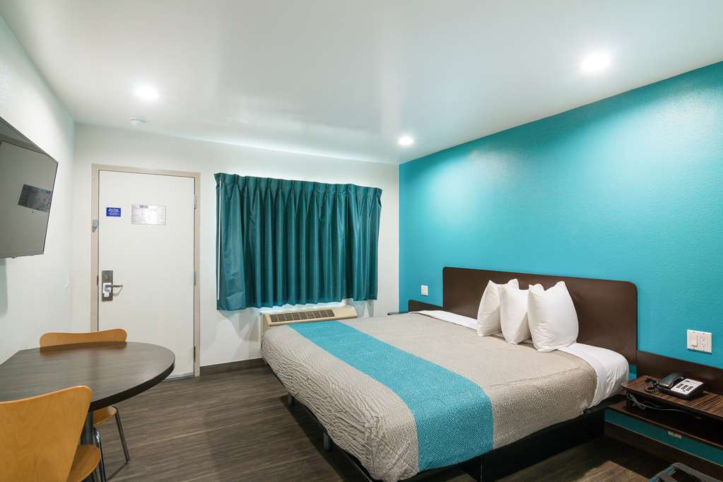 Motel 6 South El Monte CA Los Angeles - photo 8