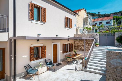 Apartments Diva — 4-Star Luxury Hotel in Sibenik, Croatia