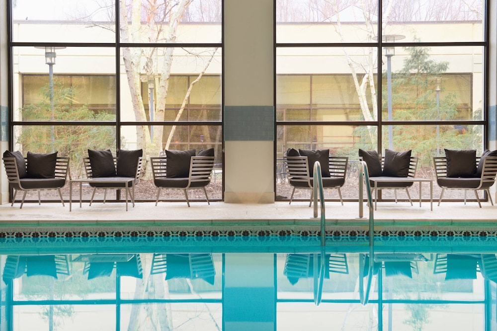Pittsburgh Airport Marriott - photo 42