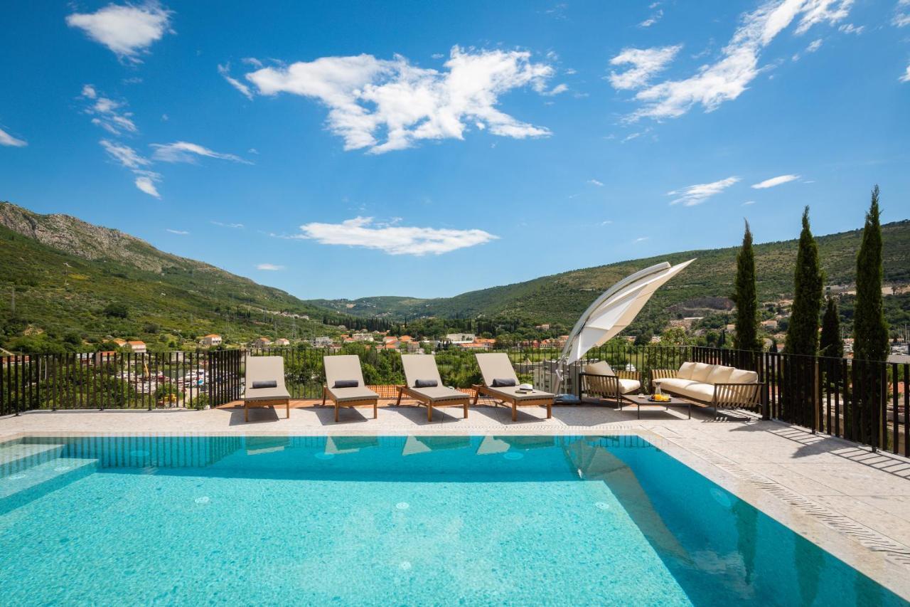 Palazzo Vimbula Five Star Luxury Villa