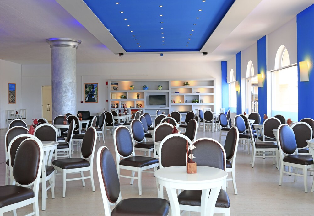 מזון ומשקאות