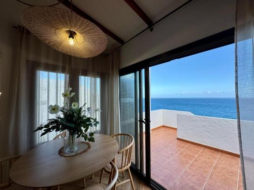 Vera Beach House — 4-Star Luxury Hotel in Maspalomas, Spain