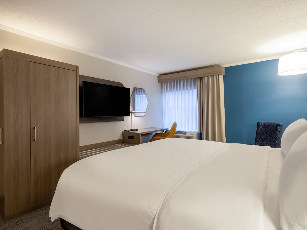 Holiday Inn Express Greensboro I 40 at Wendover an Ihg Hotel - photo 7