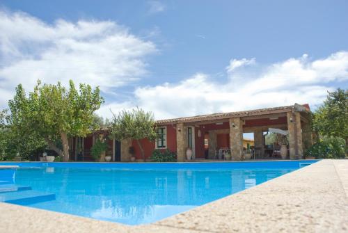 Case Di Loco Castro — 4-Star Luxury Hotel in Augusta, Italy