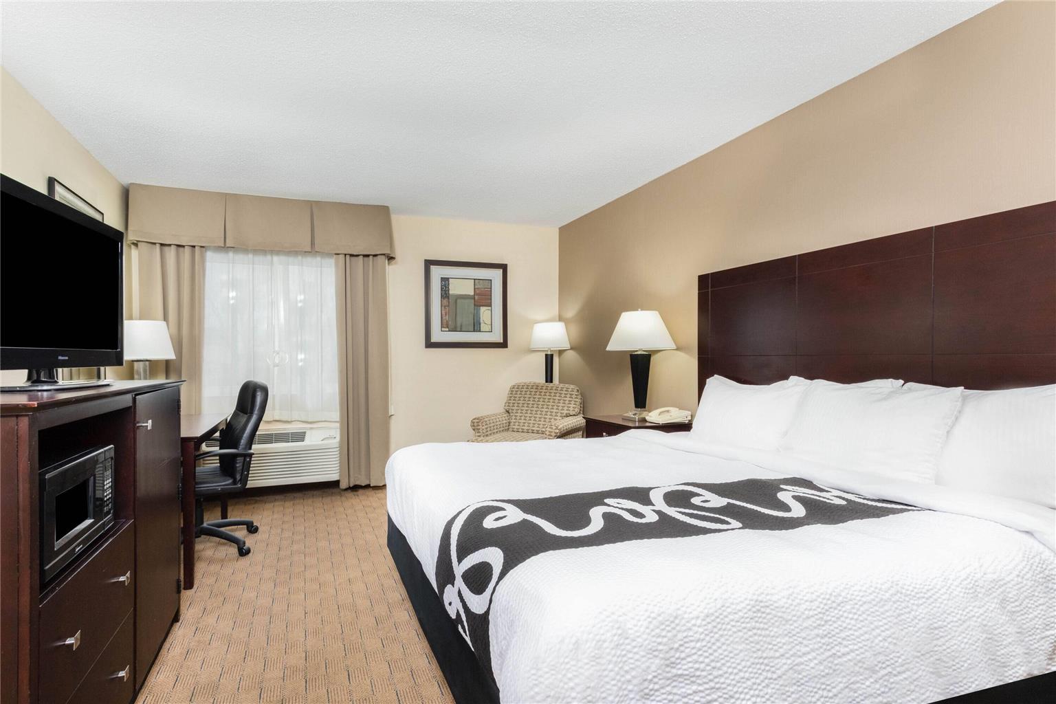 AmericInn by Wyndham Frankfort IN - photo 16