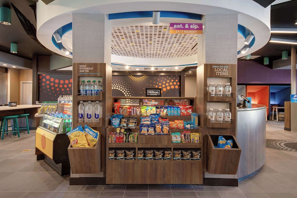 Tru by Hilton Wake Forest Raleigh North - photo 7
