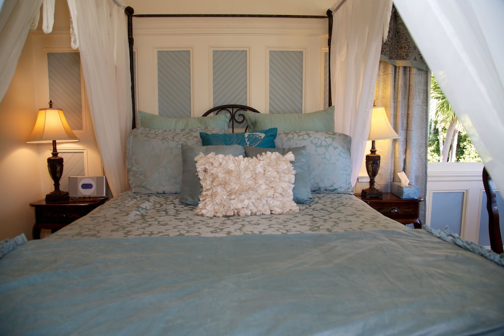Monarch Cove Inn - photo 38