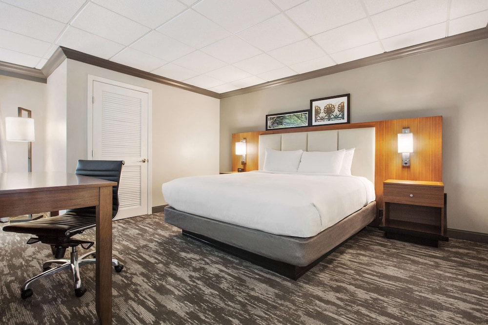 DoubleTree by Hilton New Orleans - photo 15