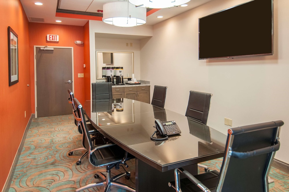 Hampton Inn & Suites Pensacola I 10 Pine Forest Road - photo 36
