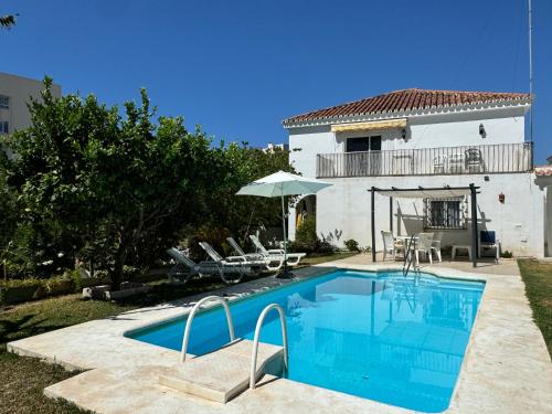 Villa Blanca Marbella Center EaW Homes — 4-Star Luxury Hotel in Marbella, Spain