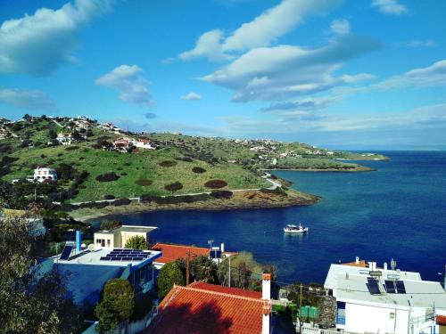 Perigiali Seaside — Keratea — photo 4