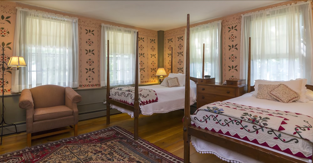 Hancock Inn - photo 34