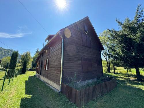 Mountain Cabin Retreat Terrace Bbq Hot Tub 20308244 — Lunca Bradului