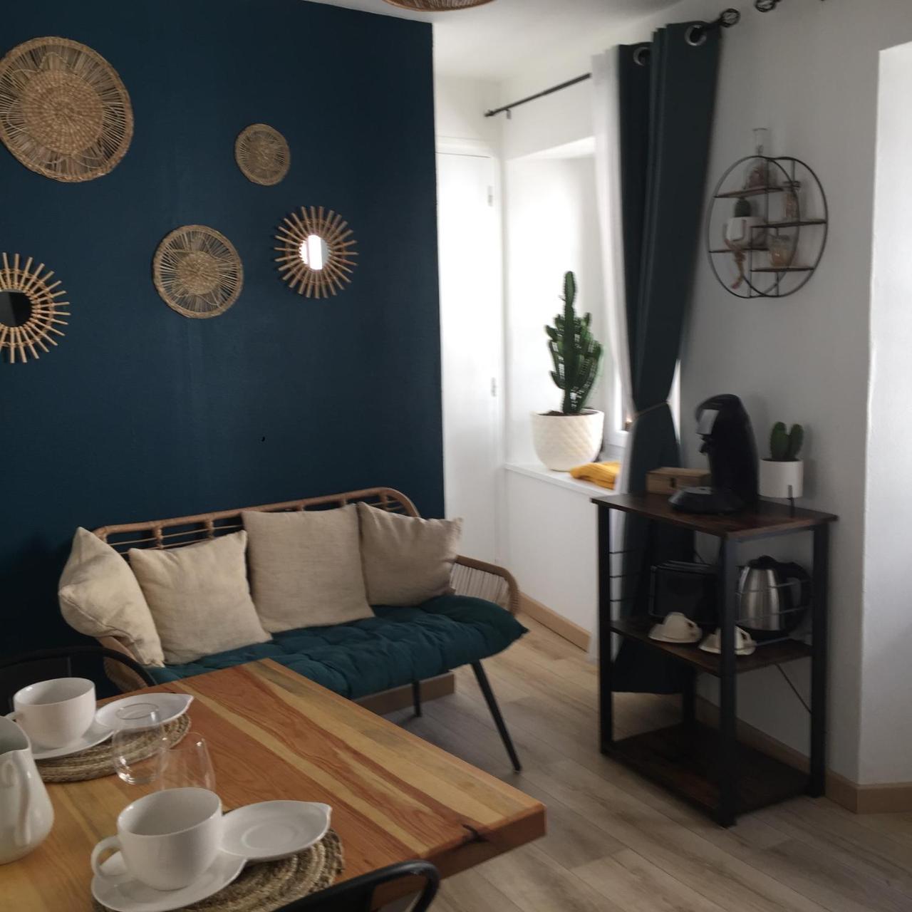 Le Georges - carbon neutral hotel in Unknown City