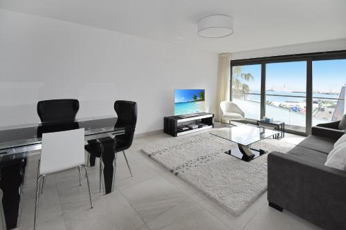 7 Croisette — Cannes — photo 2