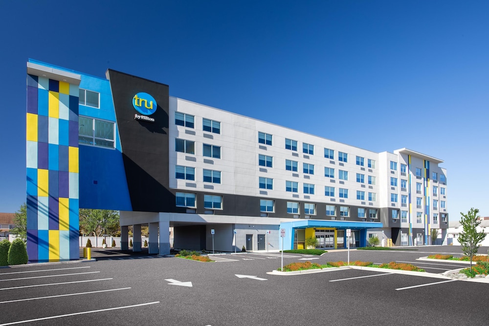 Tru by Hilton Ocean City Bayside pet-friendly hotel Ocean City
