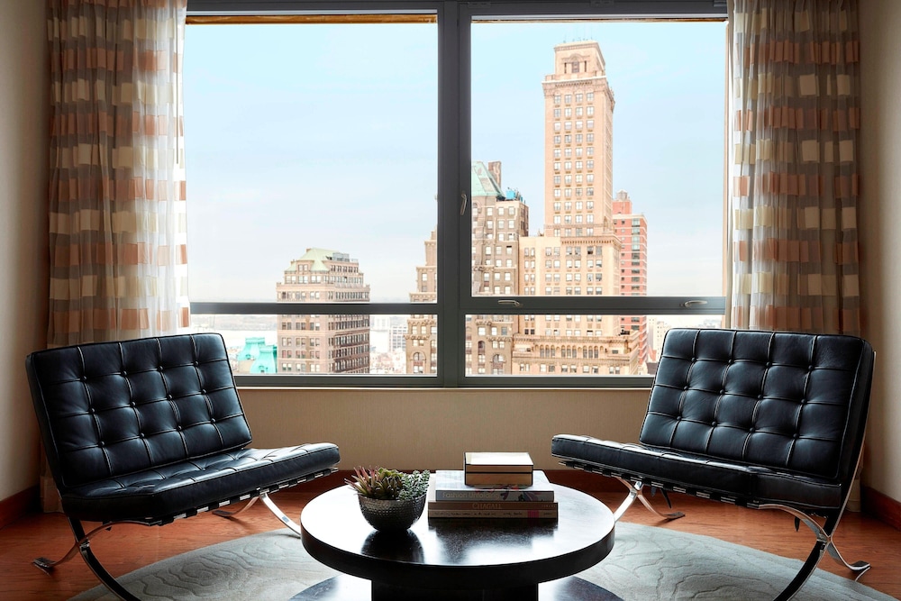 New York Marriott at the Brooklyn Bridge - photo 42