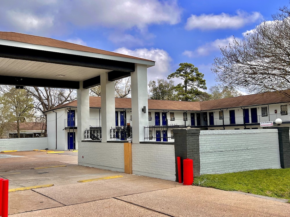 Orbit Inn Houston Homestead Tidwell - photo 6