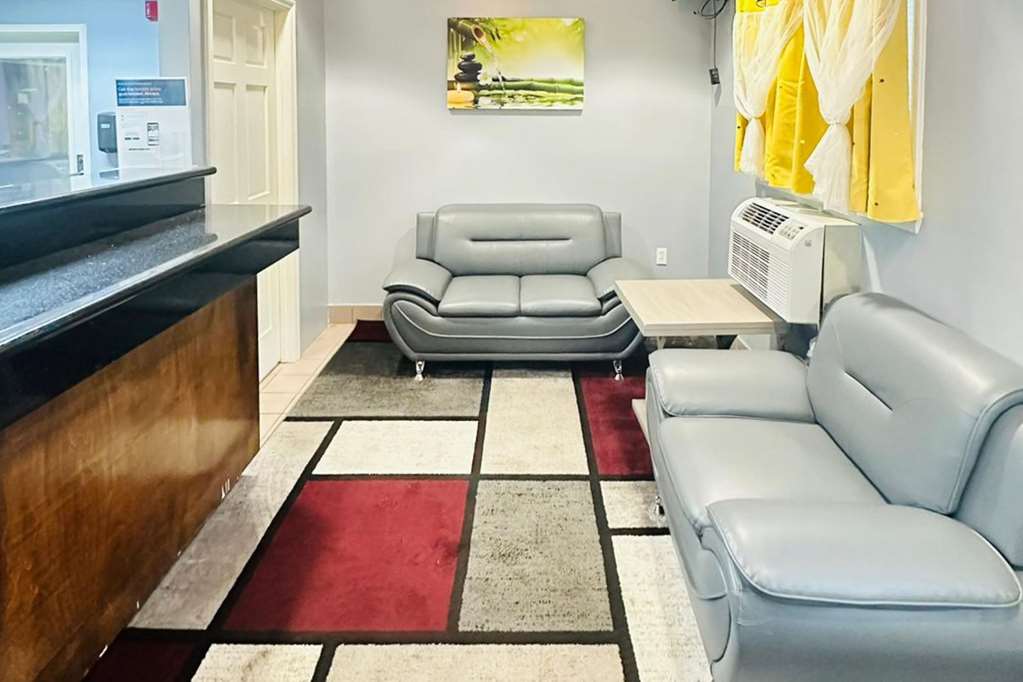 Suburban Extended Stay Abercorn - photo 12