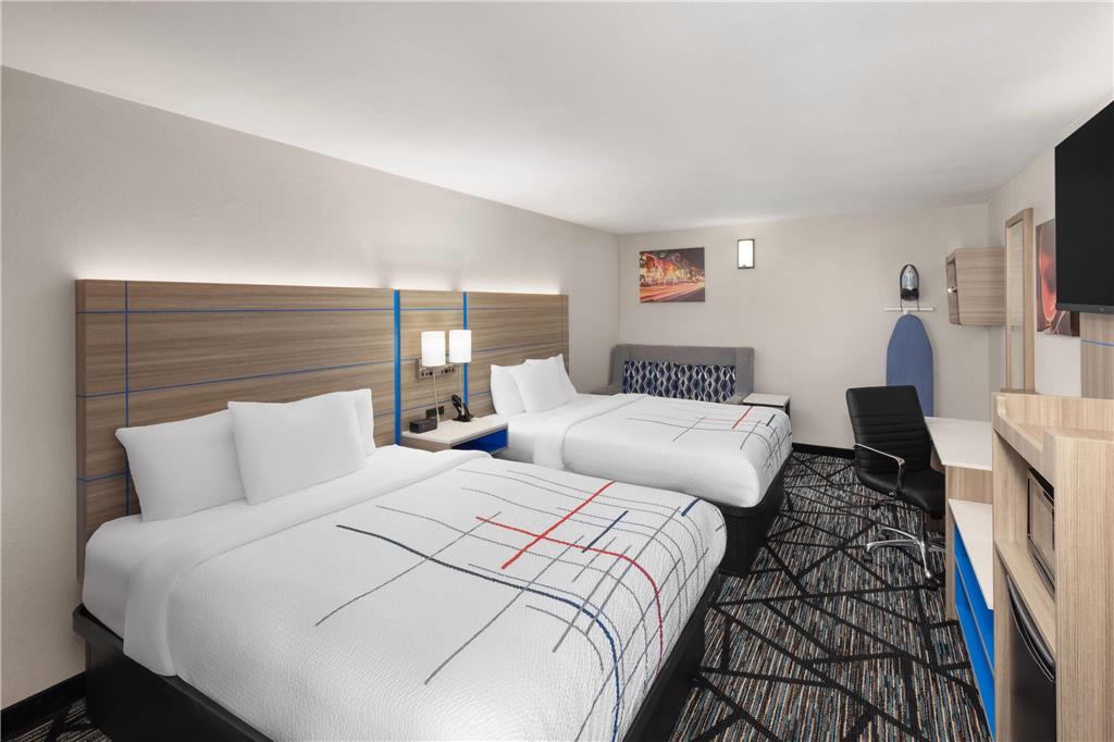 La Quinta Inn by Wyndham Nashville South - photo 42
