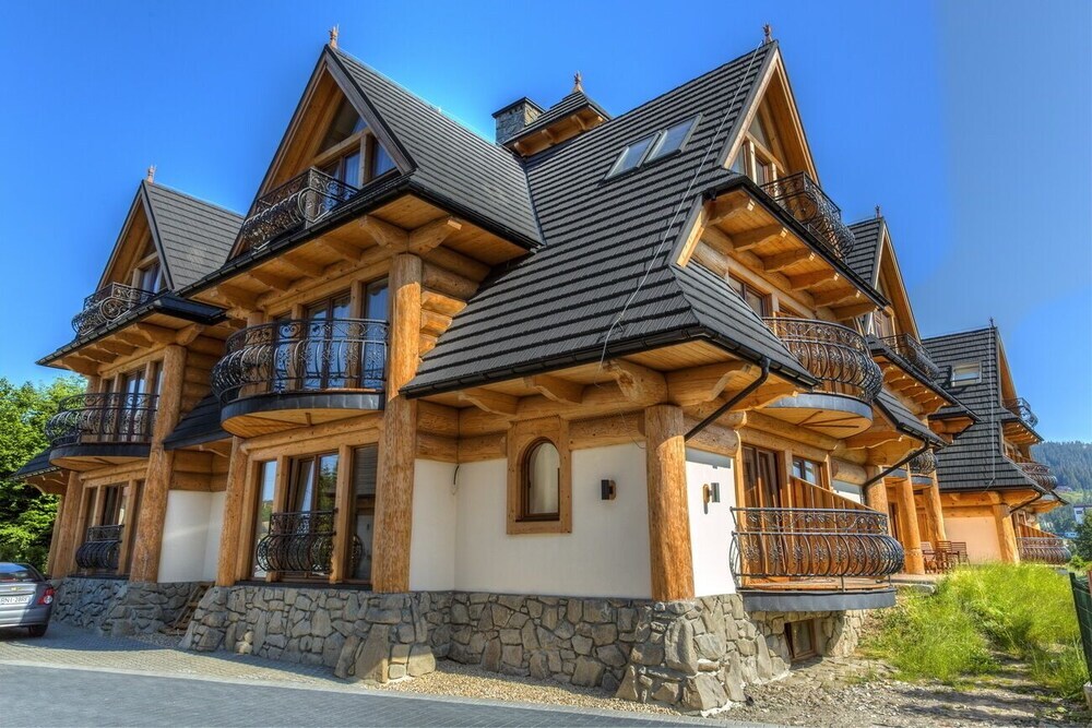 Rezydencja Tatry Apartament Chamerion 1 — 4-Star Luxury Hotel in Zakopane, Poland