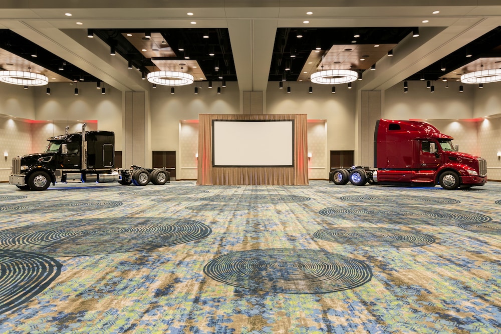 Embassy Suites by Hilton Denton Convention Center - photo 36