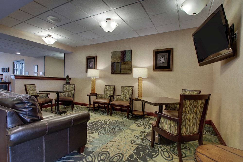 Hampton Inn & Suites Denver Littleton - photo 6