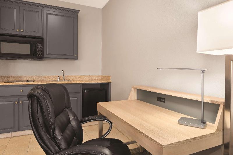 Spark by Hilton Redlands - photo 9