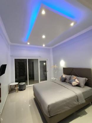 Bis homestay — 5-Star Luxury Hotel in Sumbawa Besar, Indonesia