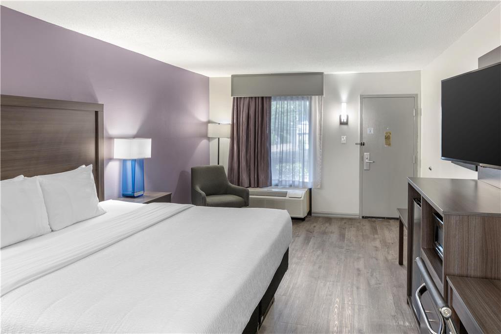 Best Western Hickory - photo 29