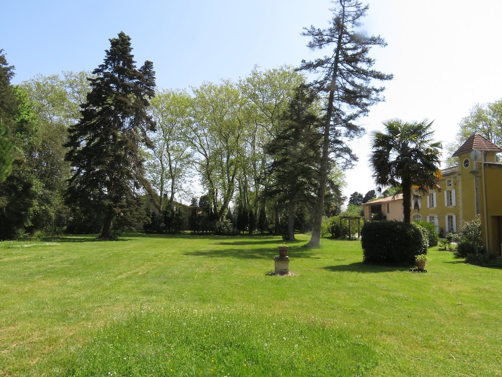 Château de La Prade — 4-Star Luxury Hotel in Bram, France