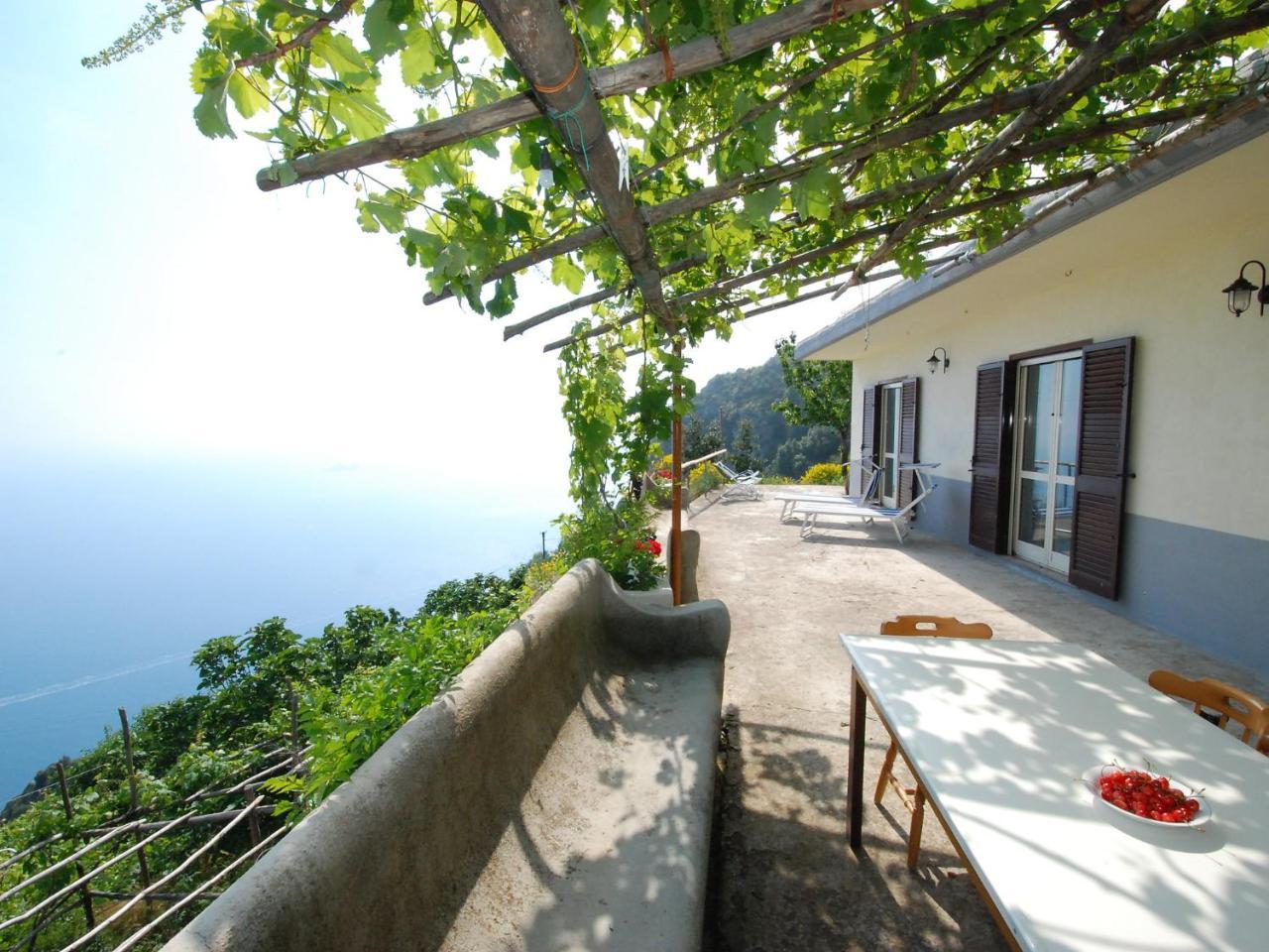 Holiday Home Dea Afrodite by Interhome — 4-Star Luxury Hotel in Pianillo, Italy