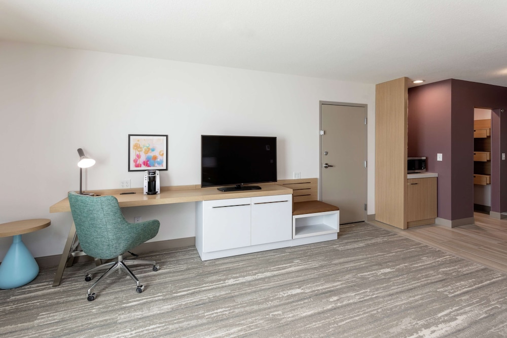 Hilton Garden Inn St. Cloud - photo 8