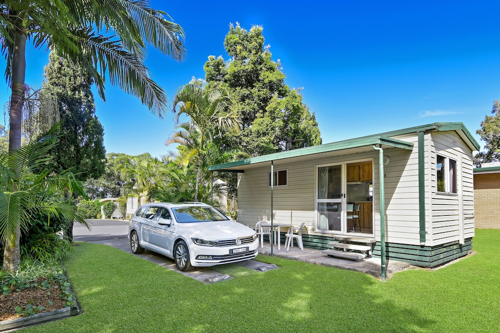Diamond Waters Caravan Park in North Haven, Australia
