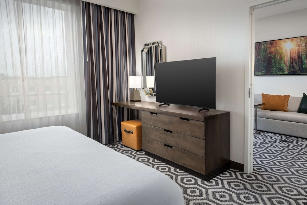 Embassy Suites Portland Hillsboro Oregon - photo 15