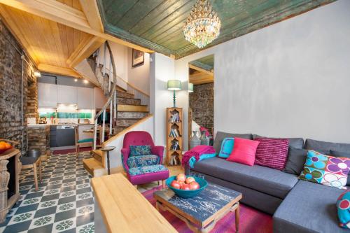 Turquoise House Featured in Elle Decor Magazine — 4-Star Luxury Hotel in Istanbul, Turkey