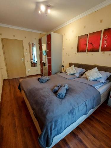 Harmony Apartments Balcony AC Free Parking Metro Self Check In — 4-Star Luxury Hotel in Budapest, Hungary