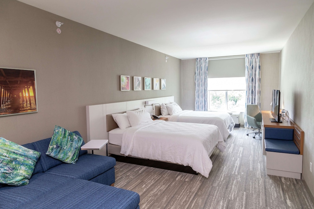 Hilton Garden Inn Tampa Wesley Chapel FL - photo 20