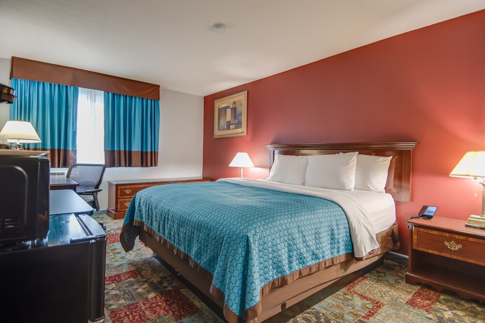 Americas Best Value Inn Hayward - photo 25