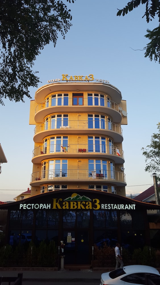 Kavkaz Hotel — hotel in Adler