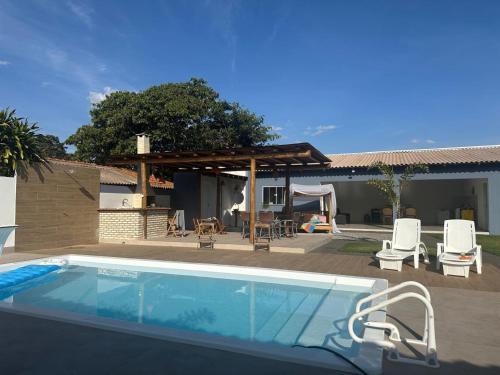 Pousada Vila Rose Express Loft in Nobres, Brasil