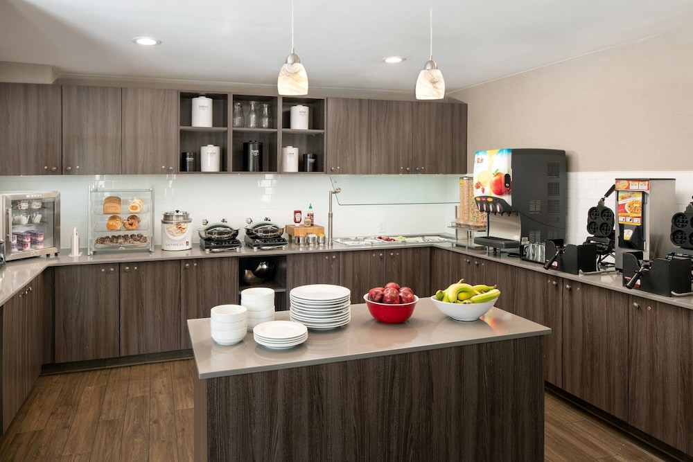 Residence Inn by Marriott Anaheim Placentia Fullerton - photo 33