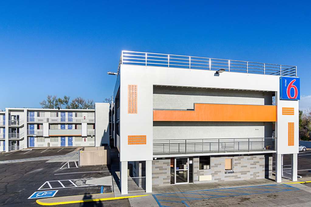Motel 6 Denver CO Downtown - photo 9