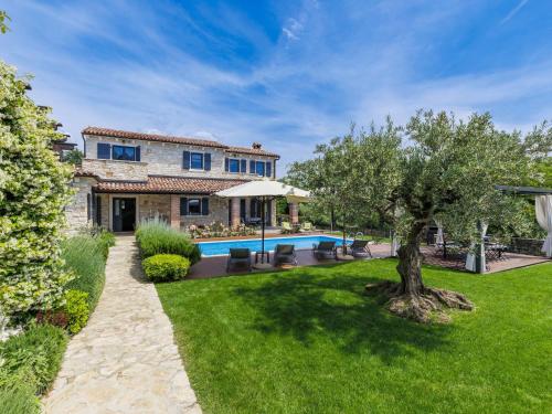 Holiday Home Villa Noce by Interhome — 4-Star Luxury Hotel in Visignano, Croatia